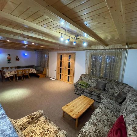 Freemont Villa Braşov Exteriör bild