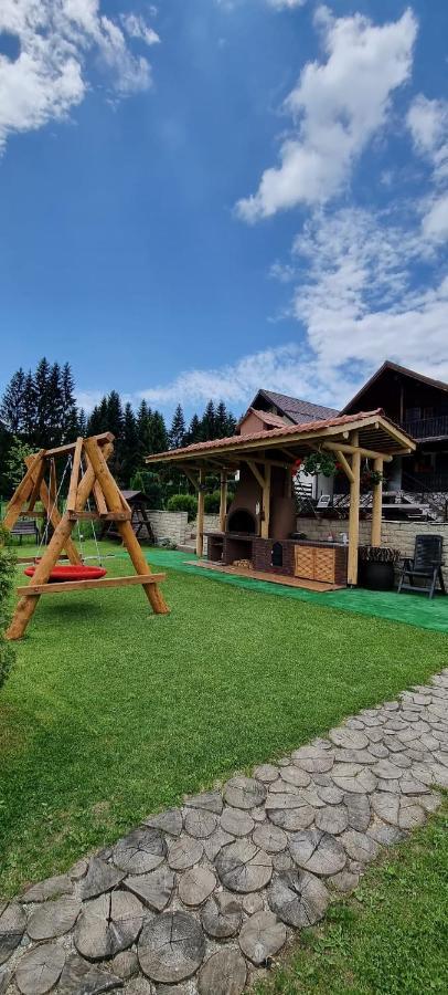 Freemont Villa Braşov Exteriör bild